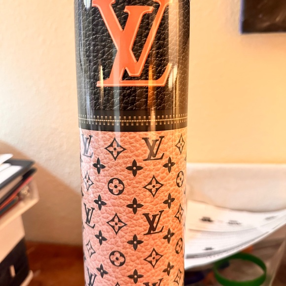 High End Tumbers #BettyBoop #Coco #MonoGram logos & more - Picture 6 of 16